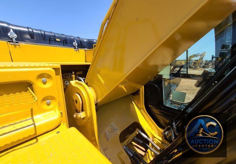 2018 Caterpillar 330FL  excavator