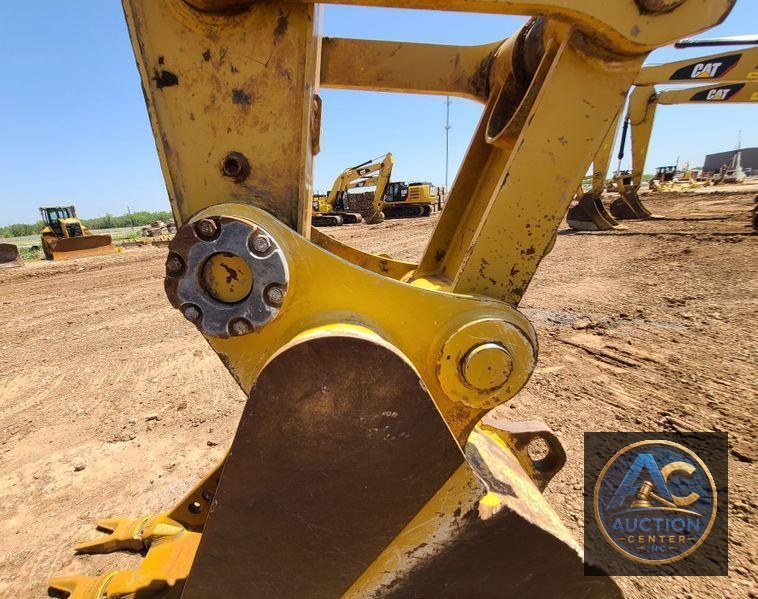 2018 Caterpillar 330FL  excavator