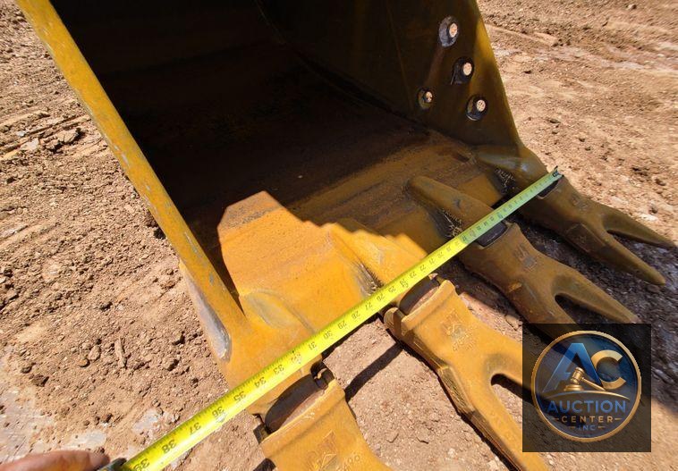 2018 Caterpillar 330FL  excavator