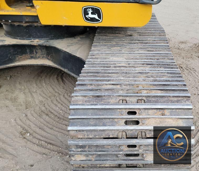 2018 John Deere 210G LC  excavator
