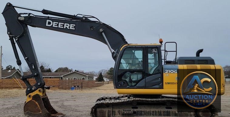 2018 John Deere 210G LC  excavator