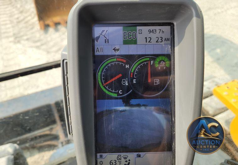 2017 John Deere 135G  excavator