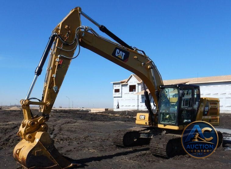 2019 Caterpillar 320  excavator