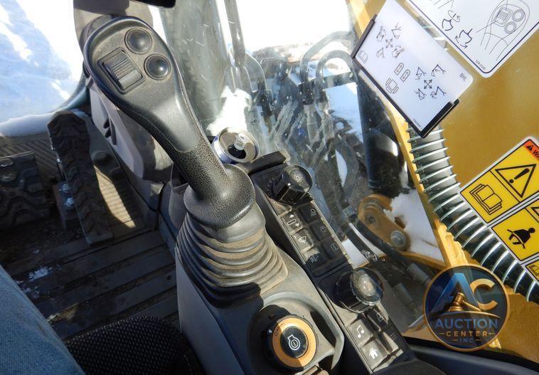 2019 Caterpillar 320  excavator