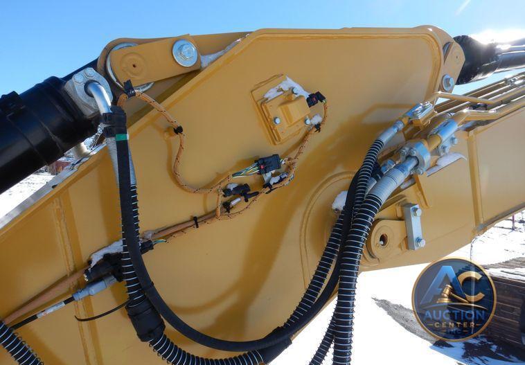 2019 Caterpillar 320  excavator