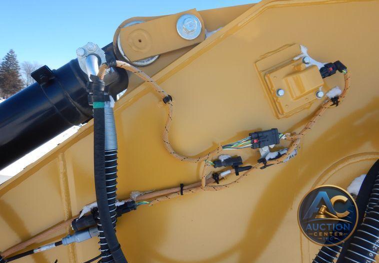 2019 Caterpillar 320  excavator