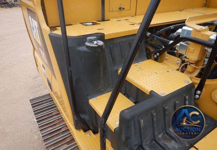 2018 Caterpillar 323  excavator