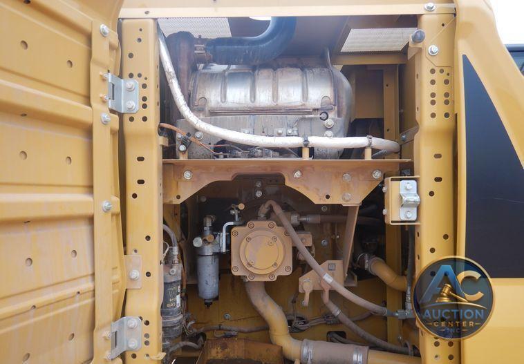 2018 Caterpillar 323  excavator