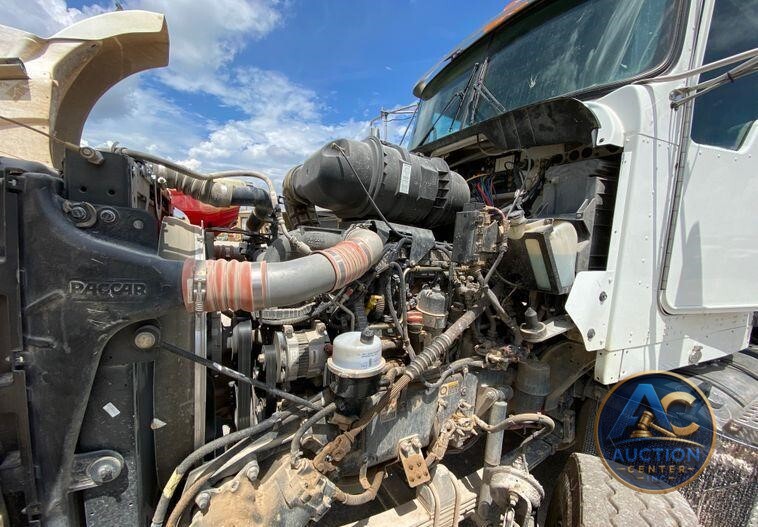 2014 Kenworth T805  dump truck