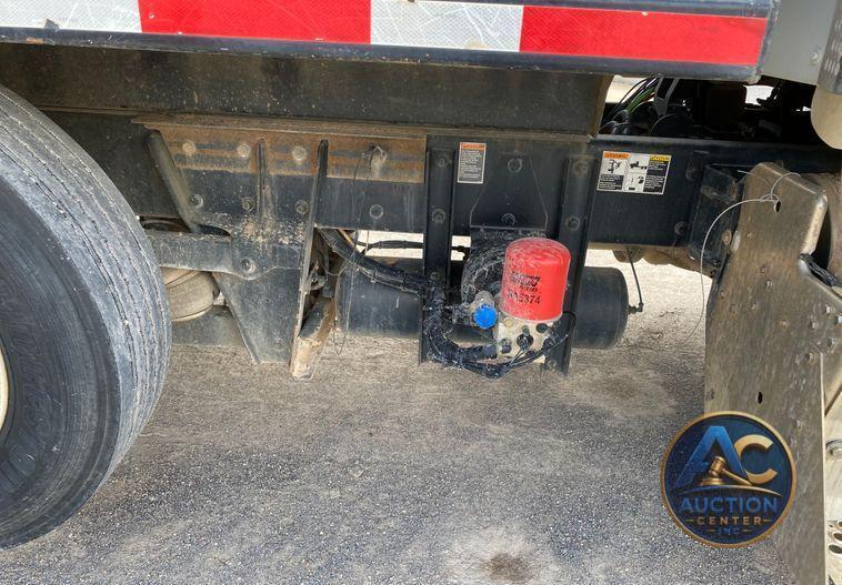 2014 Kenworth T805  dump truck