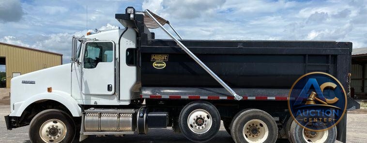 2014 Kenworth T805  dump truck