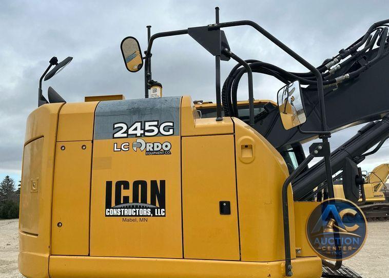 2017 John Deere 245G LC  excavator