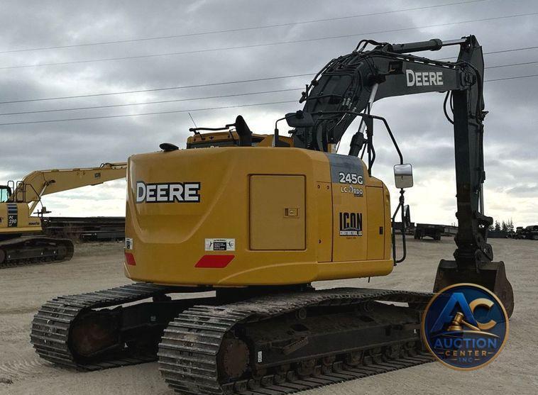 2017 John Deere 245G LC  excavator
