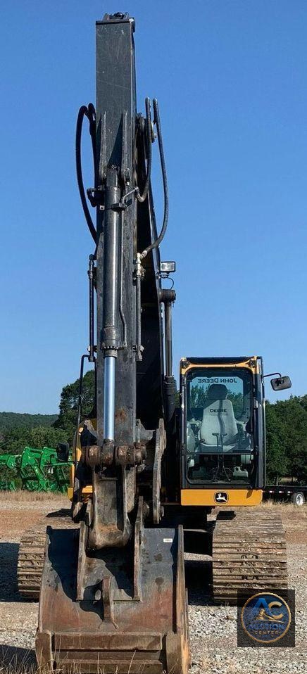 2019 John Deere 180G LC  excavator