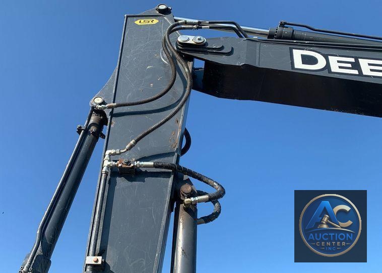 2019 John Deere 180G LC  excavator