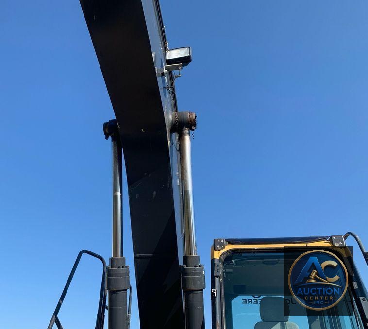 2019 John Deere 180G LC  excavator