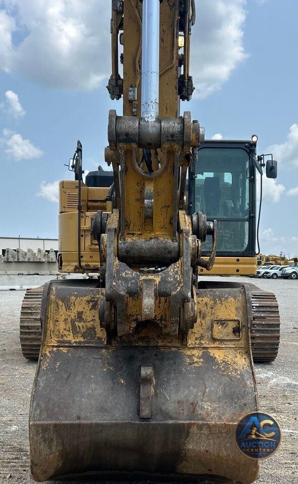 2018 Caterpillar 335F L CR excavator