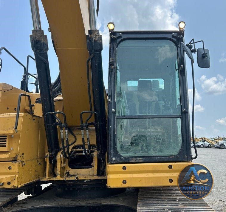 2018 Caterpillar 335F L CR excavator