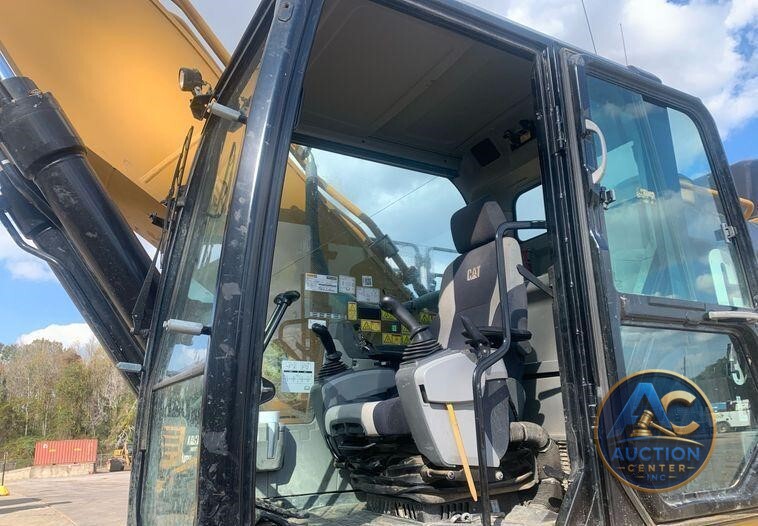 2019 Caterpillar 349FL  excavator