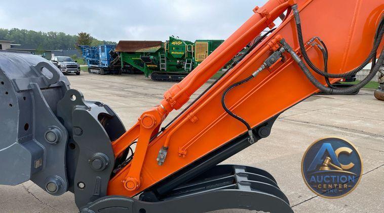 2016 Hitachi  ZX300LC-6N excavator