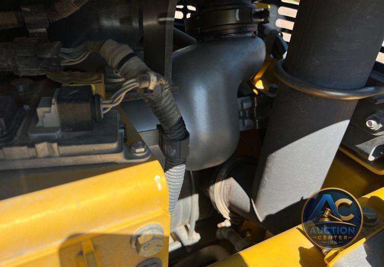 2020 Komatsu PC238USLC-11 excavator
