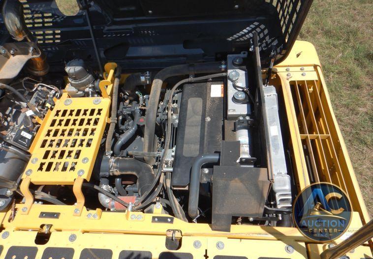 2018 Komatsu PC210LC-11  excavator