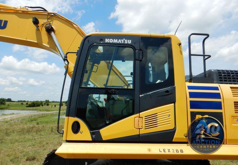 2018 Komatsu PC210LC-11  excavator
