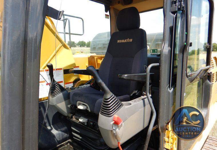 2018 Komatsu PC210LC-11  excavator