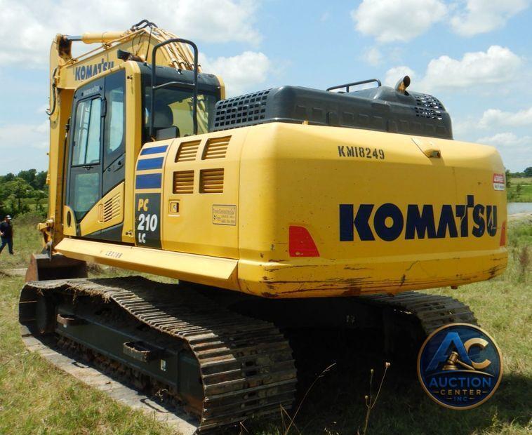 2018 Komatsu PC210LC-11  excavator