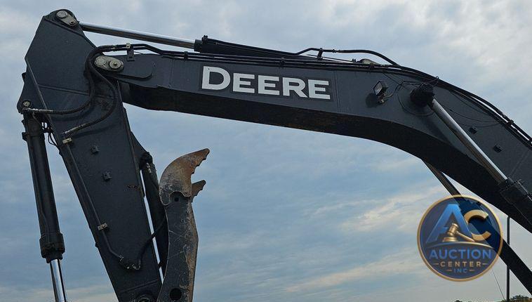 2017 John Deere 350G LC excavator
