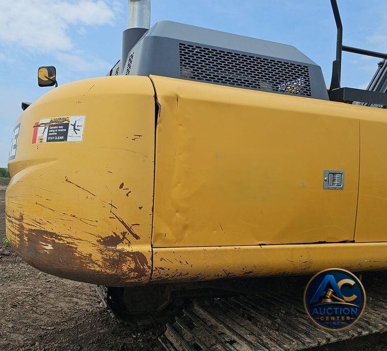 2017 John Deere 350G LC excavator