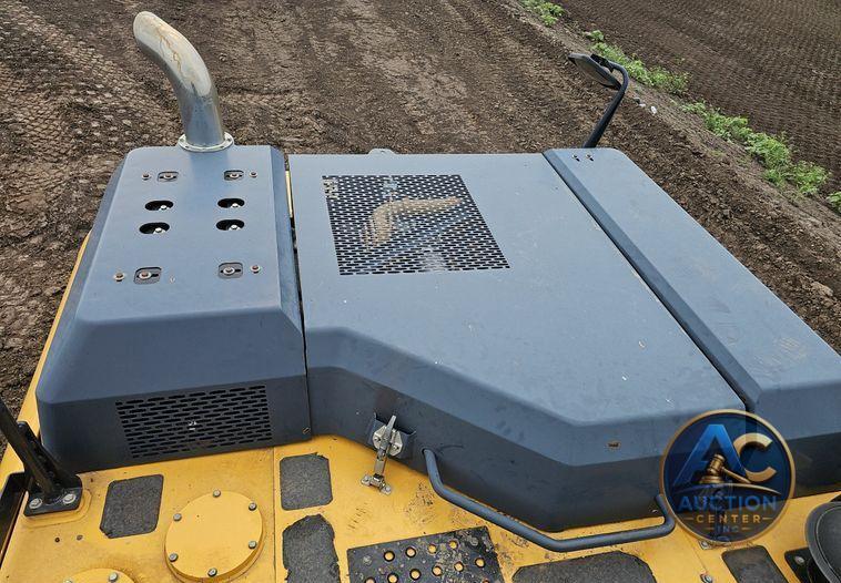 2017 John Deere 350G LC excavator