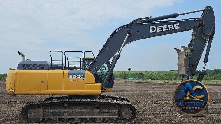 2017 John Deere 350G LC excavator