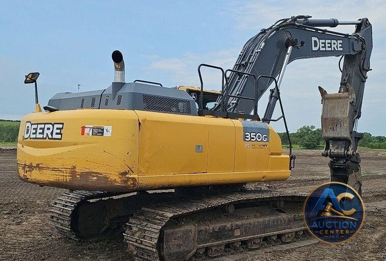2017 John Deere 350G LC excavator
