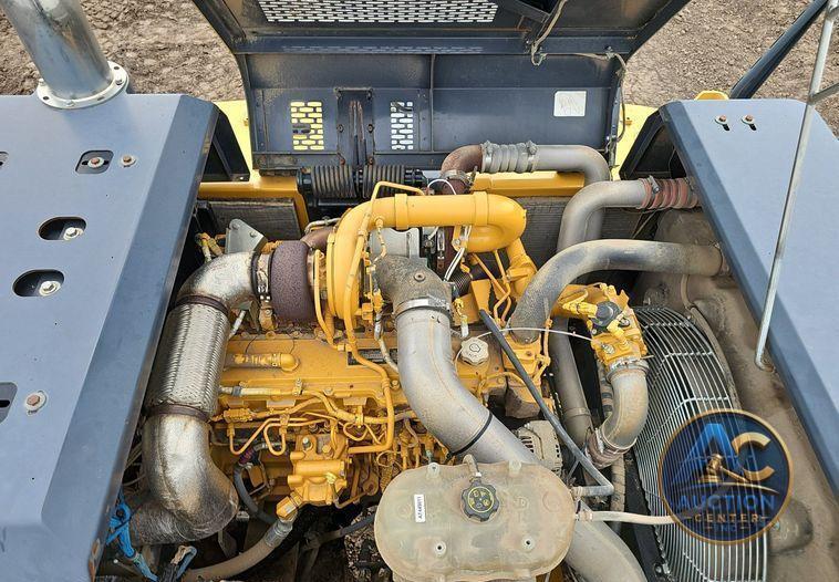 2017 John Deere 350G LC excavator