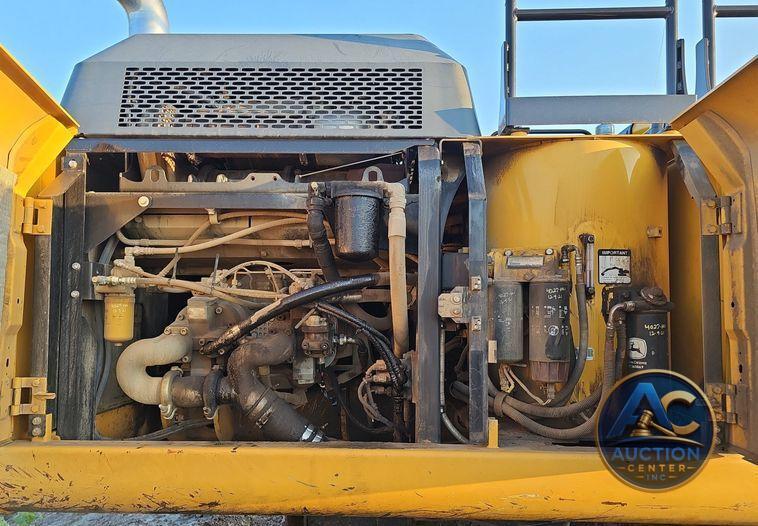 2017 John Deere 350G LC excavator