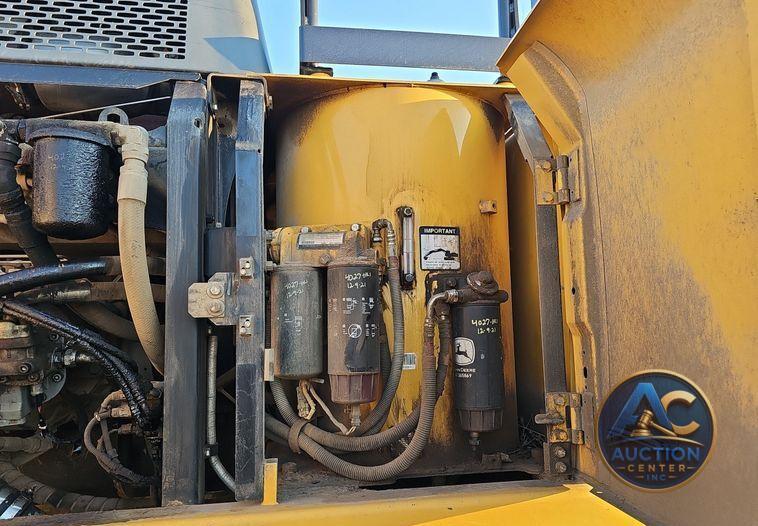 2017 John Deere 350G LC excavator