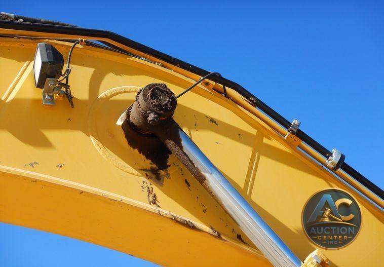 2016 Komatsu PC360LCi-11  excavator