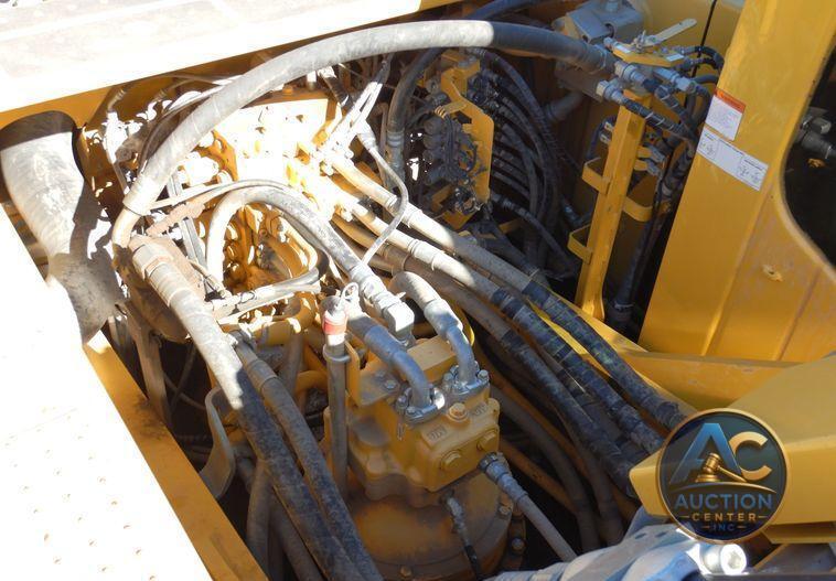 2016 Komatsu PC360LCi-11  excavator