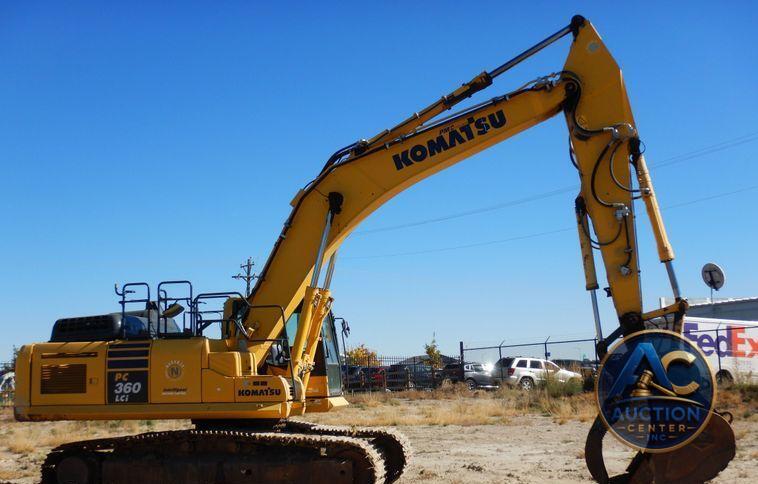 2016 Komatsu PC360LCi-11  excavator