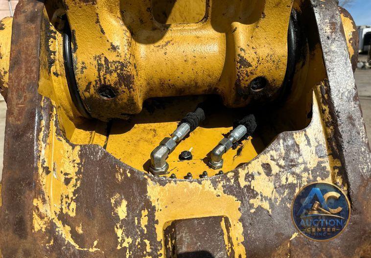 2019 Caterpillar 320 excavator