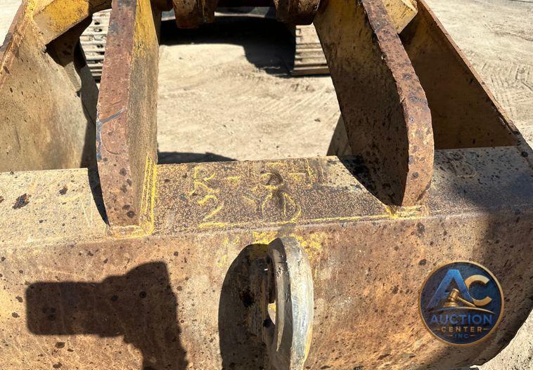 2019 Caterpillar 320 excavator