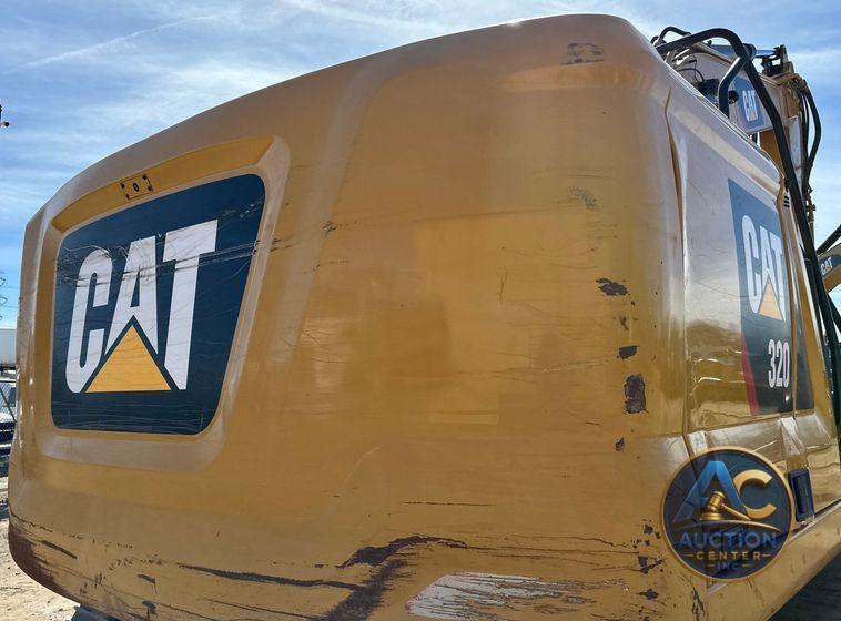 2019 Caterpillar 320 excavator