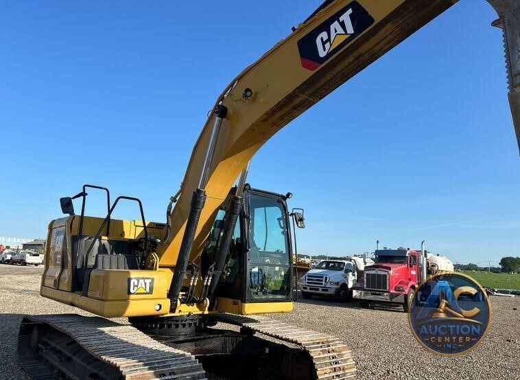 2018 Caterpillar  323 excavator