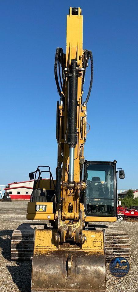 2018 Caterpillar  323 excavator