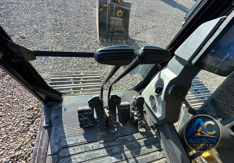 2018 Caterpillar  323 excavator