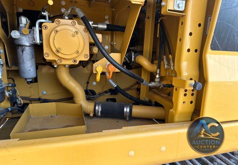 2018 Caterpillar  323 excavator