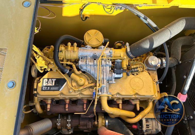 2018 Caterpillar  323 excavator