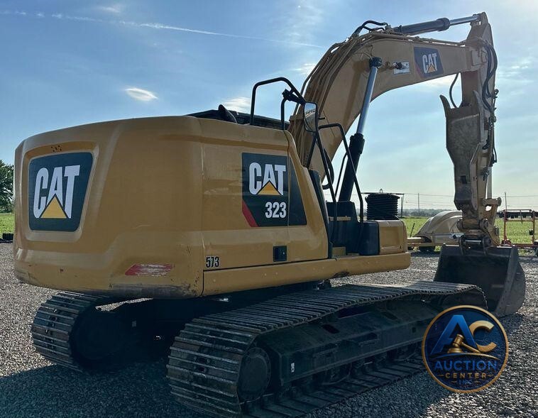 2018 Caterpillar  323 excavator