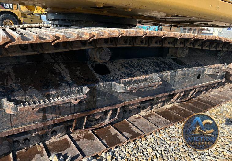 2018 Caterpillar  323 excavator